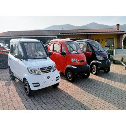 AUTO SENZA PATENTE PER DISABILI