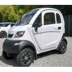 MINICAR ELETTRICA PER DISABILI